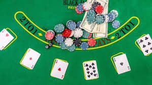Studio Three Card Poker wto bet dengan dealer profesional